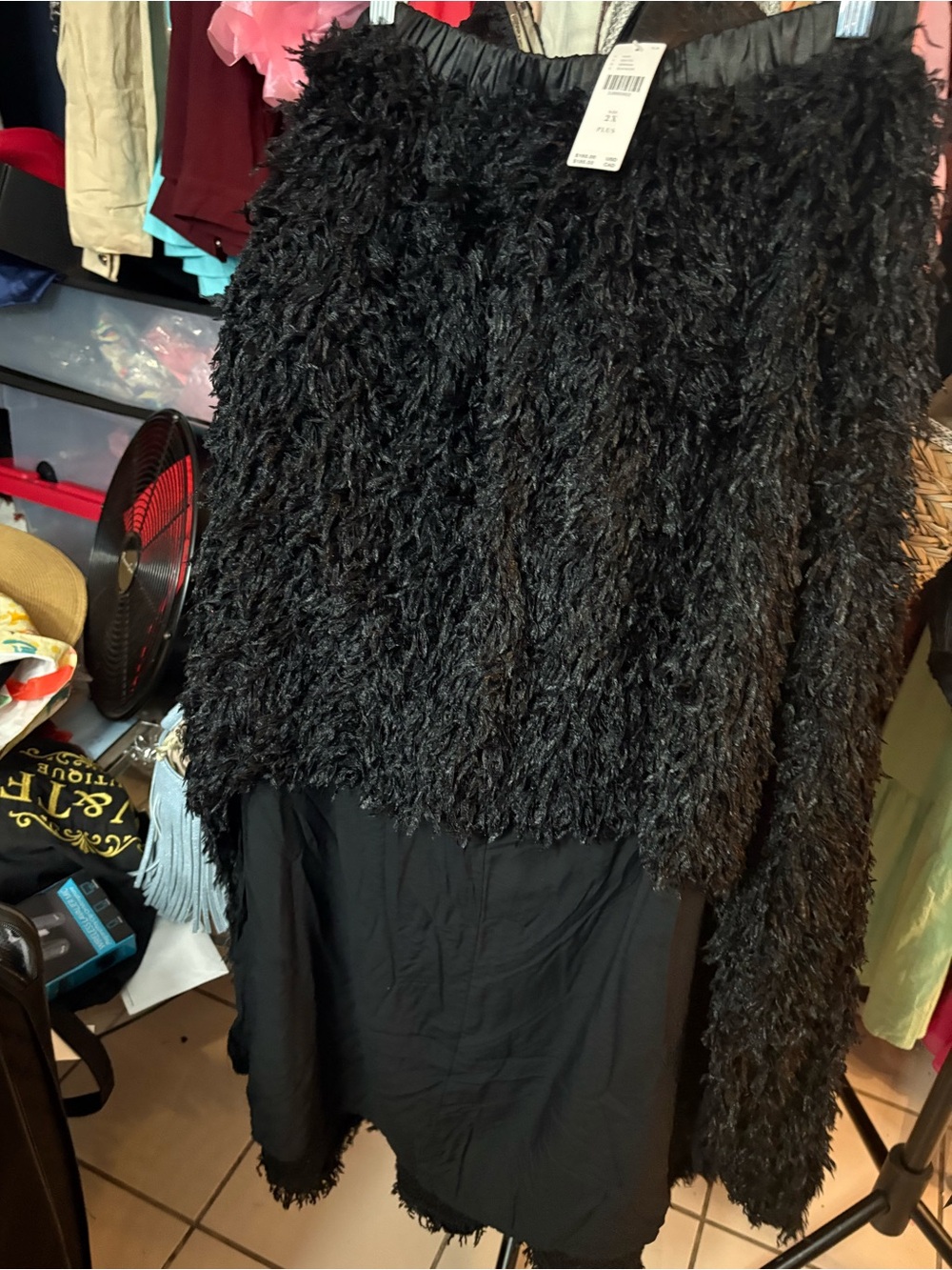 NWT Anthropologie Black High-Low Textured Fur Fringe Skirt. Size 18.